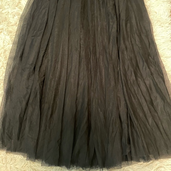 Gorgeous Self-Portrait double layered skirt - Picture 12 of 15